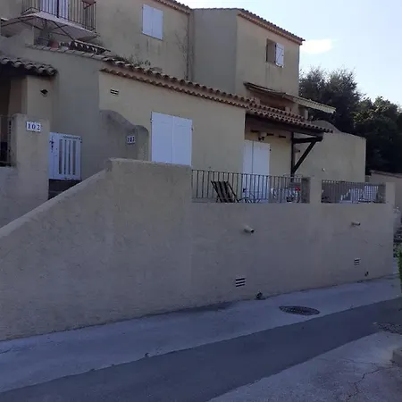Lotissement 2 Chambres Et Salon A Maxime 83120 Apartment Sainte-Maxime